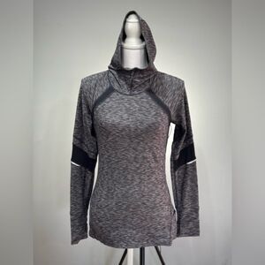 Gray GAP Lightweight L/S Hooded Top Size XS EUC